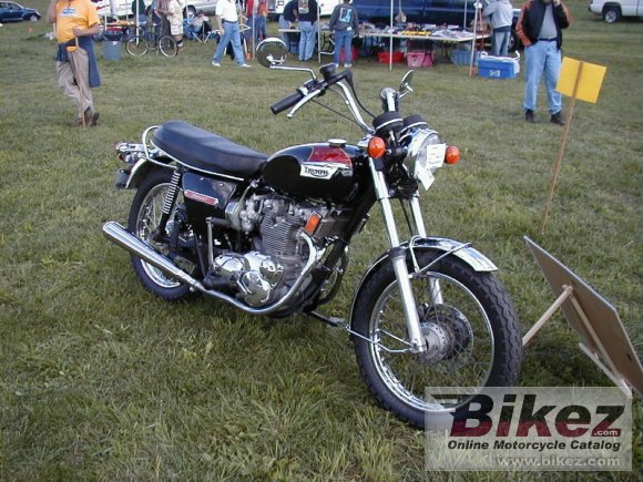 1973 triumph t 150 v trident 750 photo
